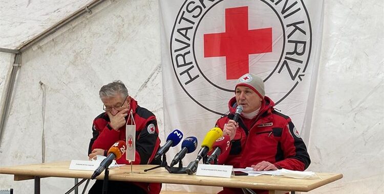 Hrvatski Crveni kriz izvjestio javnost o godinu dana aktivnosti na potresom pogođenom području
