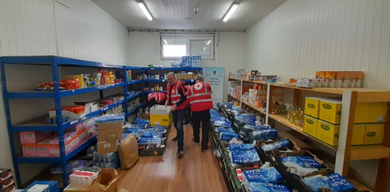 Blagdanski paketi za najpotrebitije