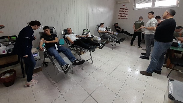 Odličan odaziv na akciju darivanja krvi u Sinju